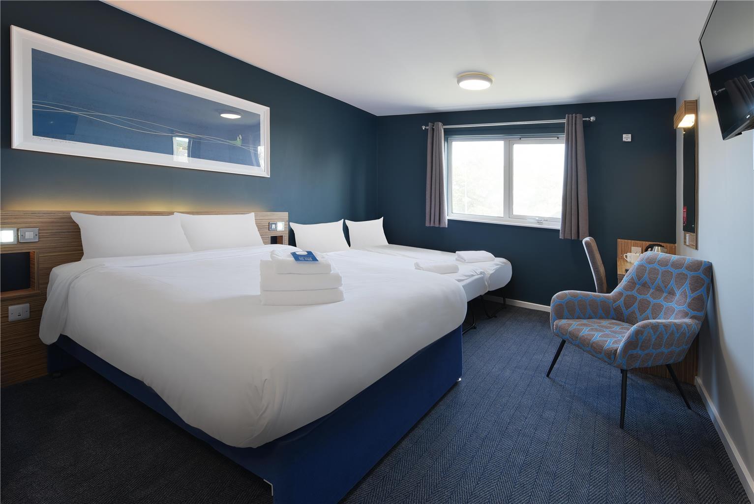 TRAVELODGE DEVIZES | UNITED KINGDOM | SEASON DEALS FROM £86